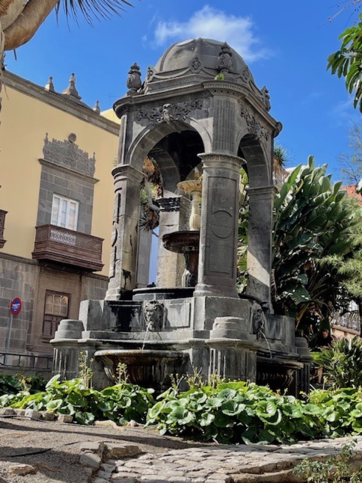 Perlen des Atlantiks: Entdeckerreise zu den Kanarischen Inseln und Madeira