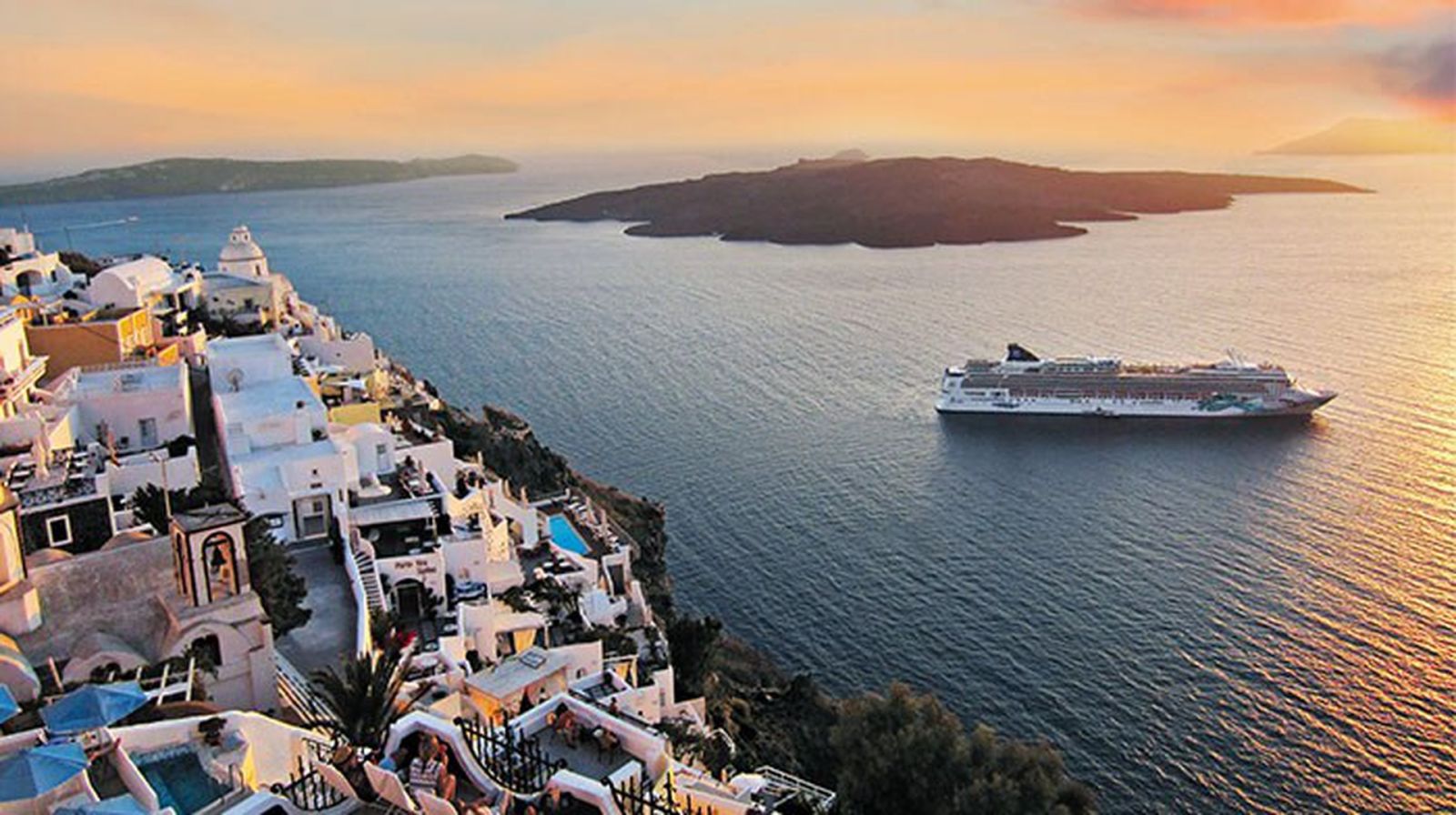 Norwegian Jade auf See