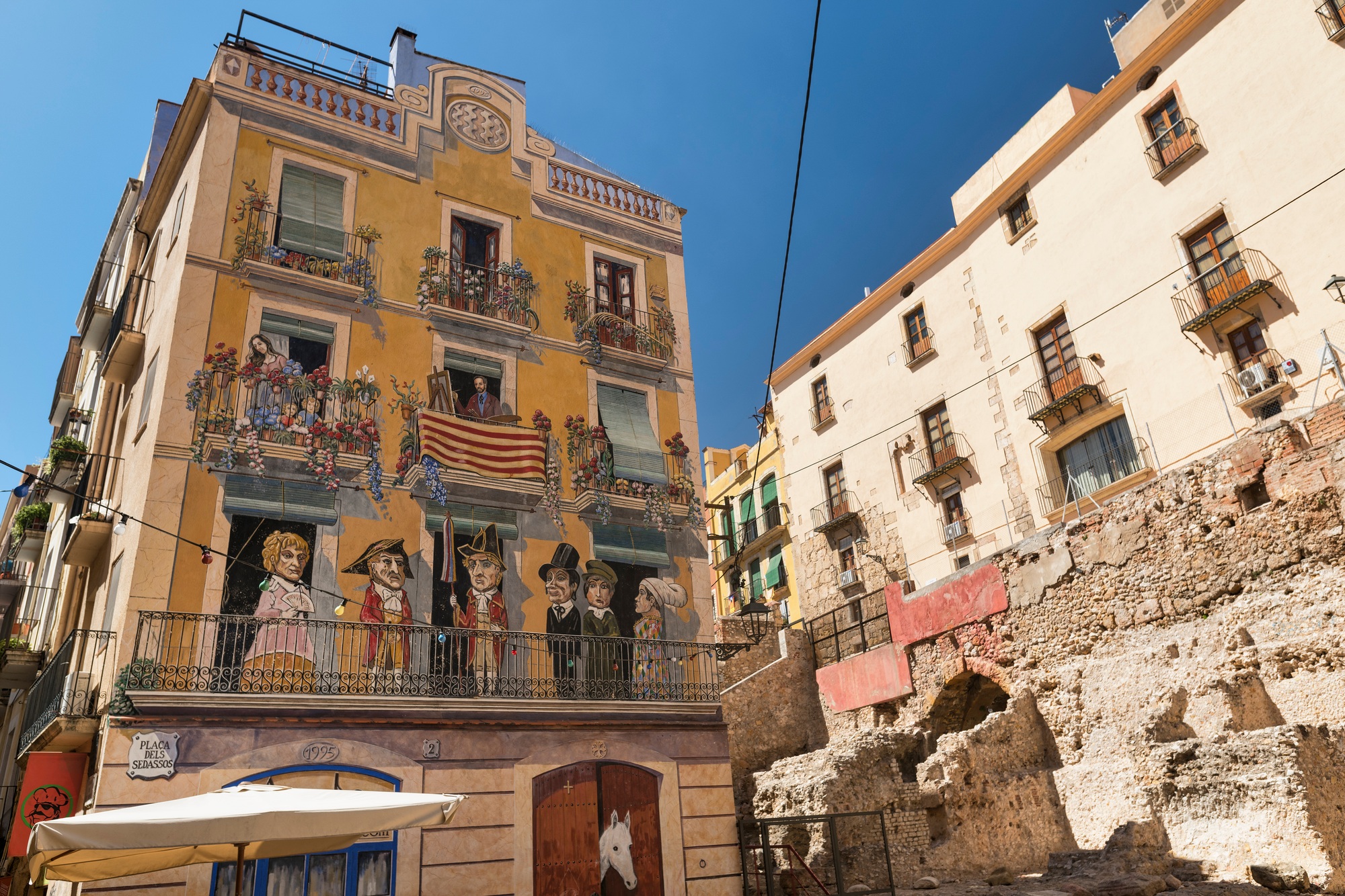 Tarragona (Spain): old street